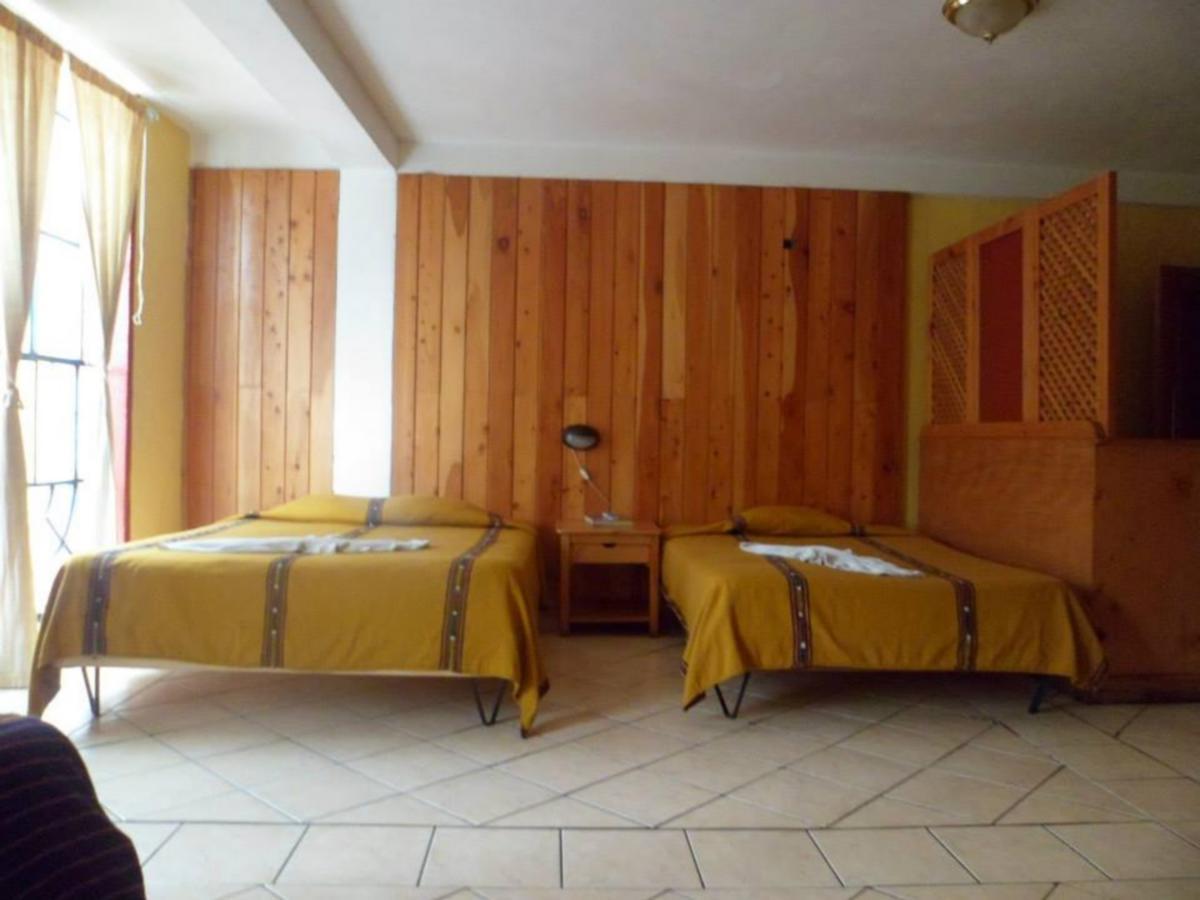 Hoteles Kakchiquel 파나하첼 외부 사진