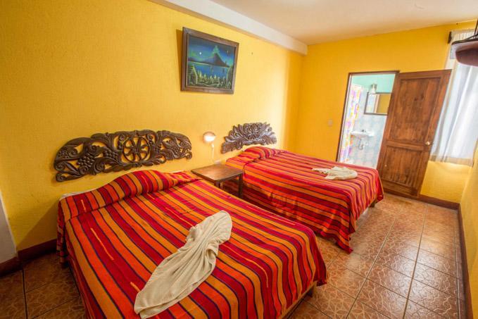 Hoteles Kakchiquel 파나하첼 외부 사진